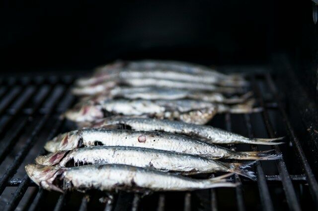 Grilling seafood